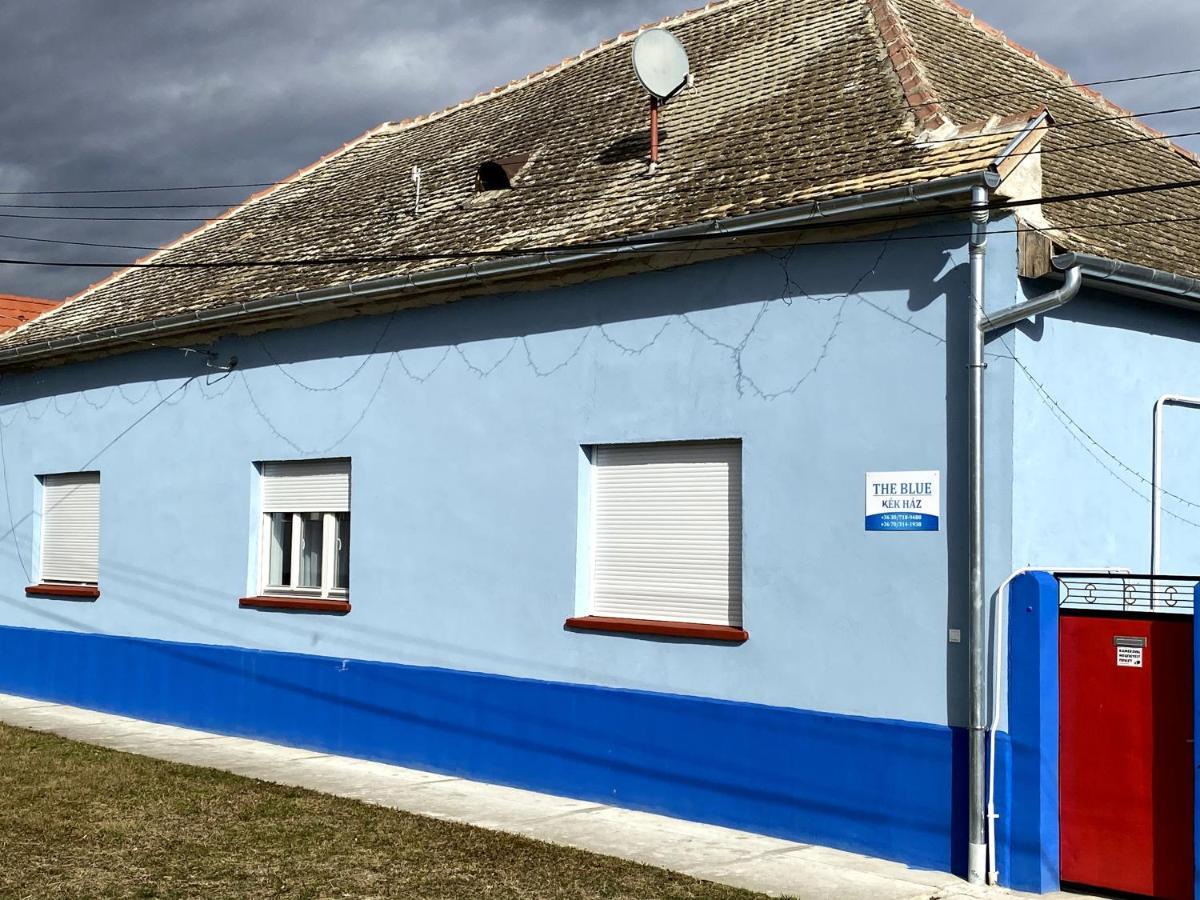 Hotel The Blue Csatalja Zewnętrze zdjęcie